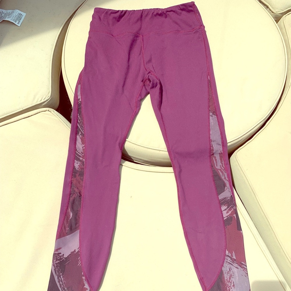 Plum sheer yoga pants size small